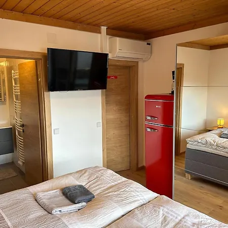 Lovely In With Balcony, Cleaning Included Apartment *