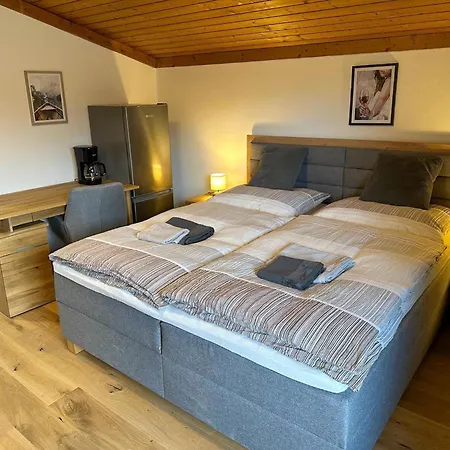Apartment Lovely In With Balcony, Cleaning Included