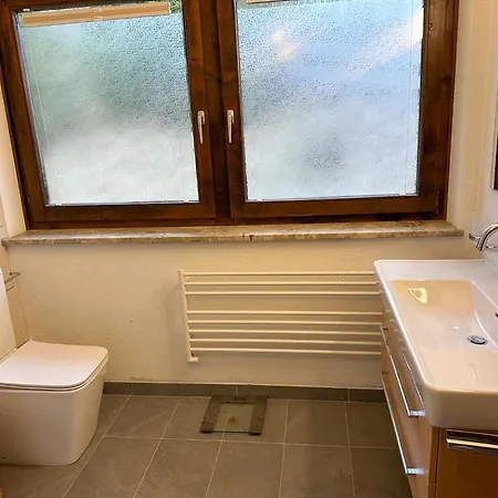 Lovely In With Balcony, Cleaning Included *